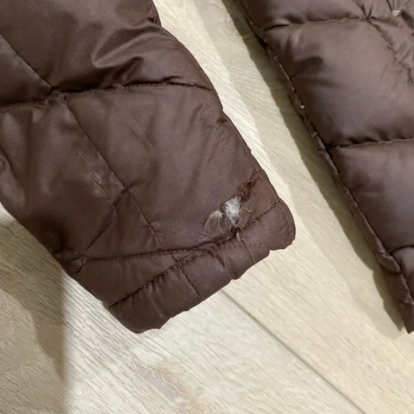 Patagonia Women’s Quilted Down Insulated Parka in Chevron Brown Jacket - Picture 8 of 10
